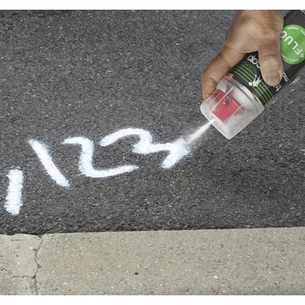 AMPERE Trig-a-Cap - 650 ml Kritspray för markeringar utomhus.