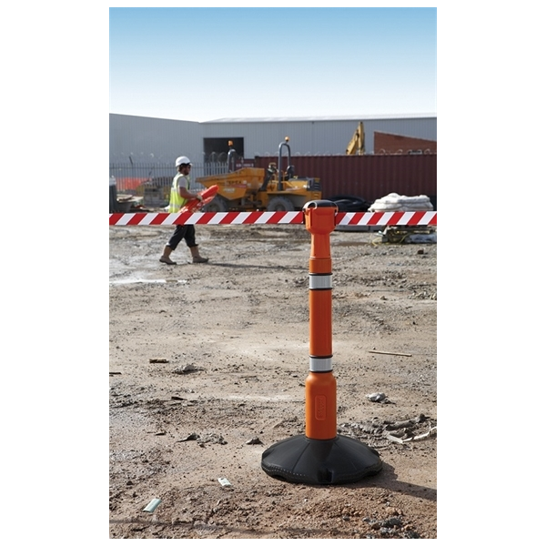 2-punkts avspärrningspaket (2 x 9 m röd/vit avspärrningsband) SKIPPER-system. 